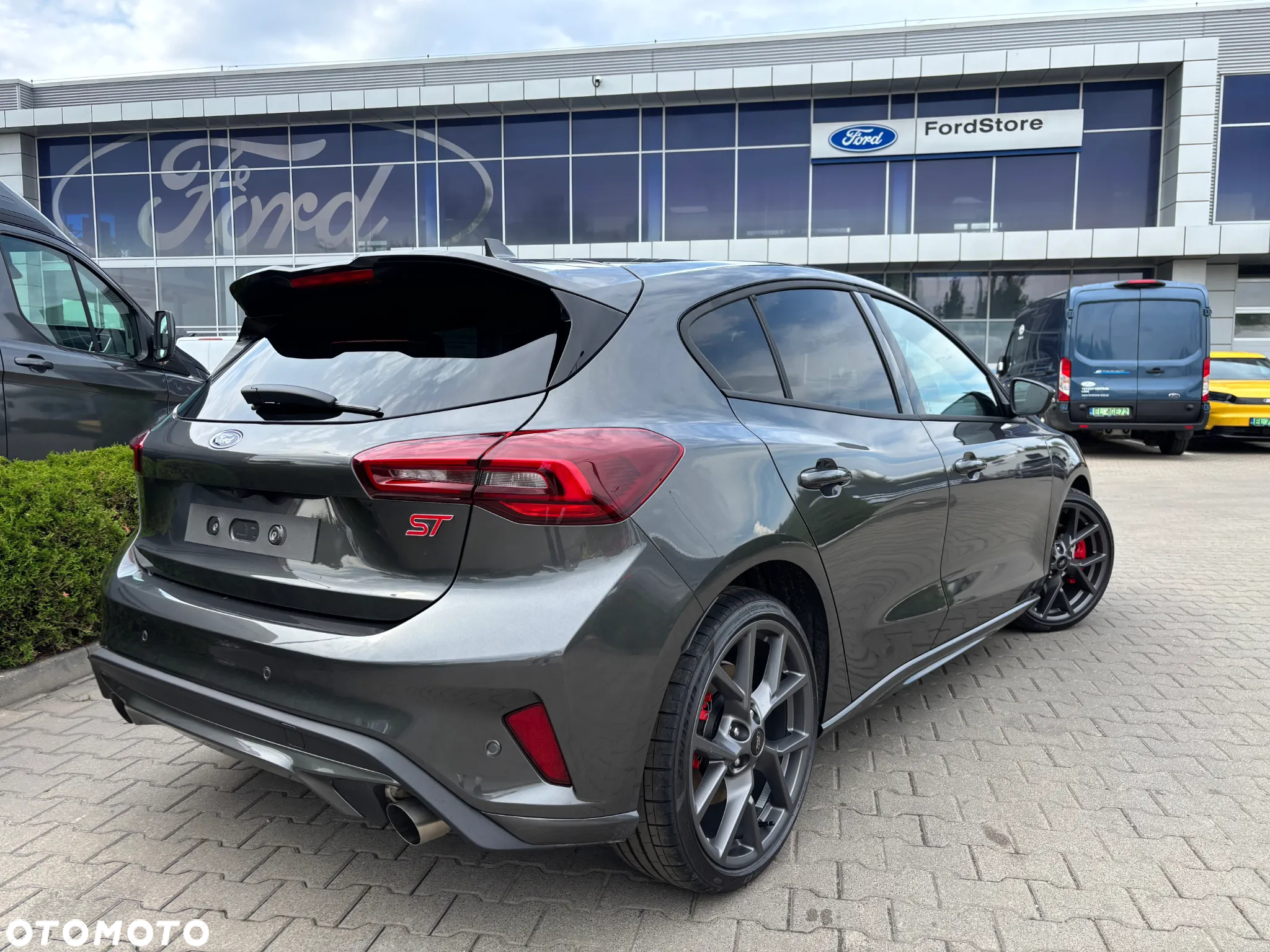 Ford Focus 2.3 EcoBoost ST X - 9