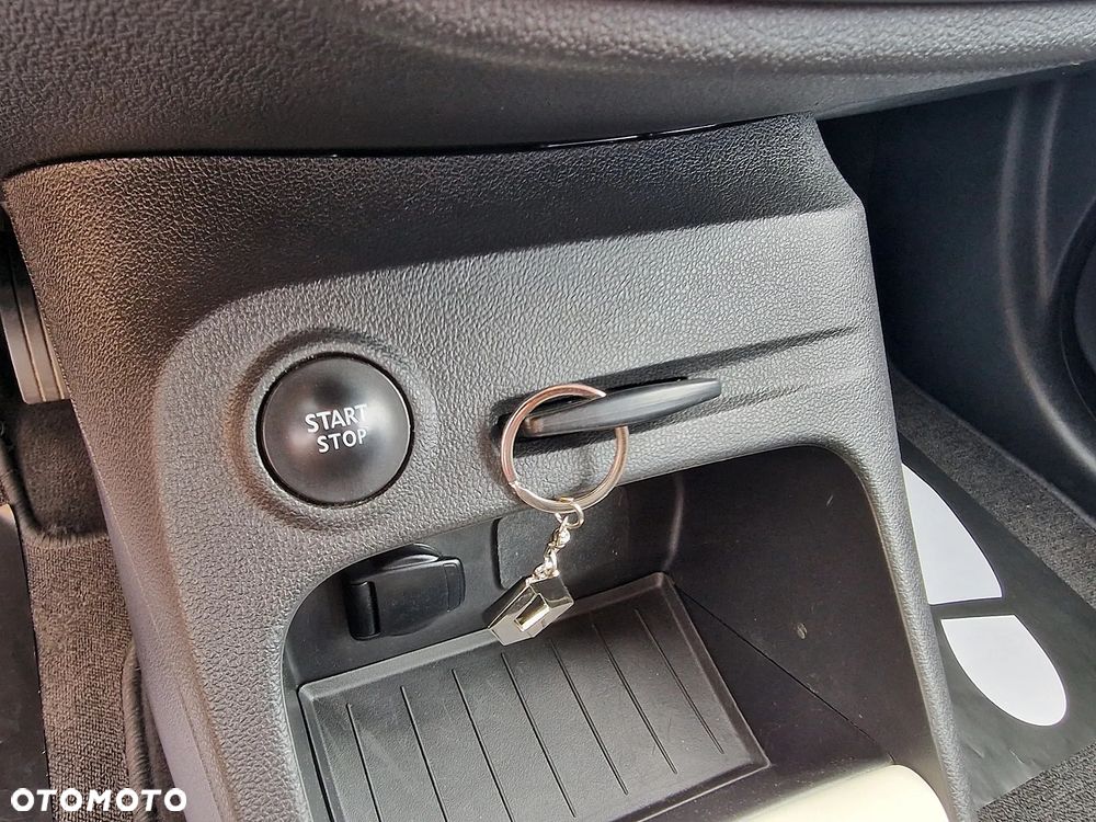 Renault Captur - 17