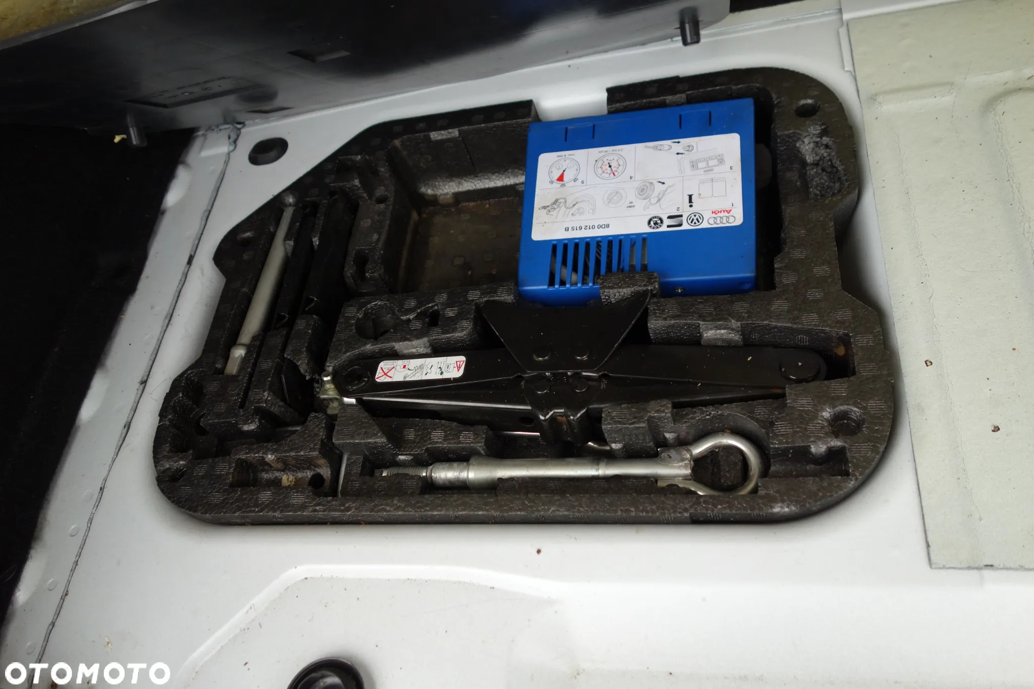 Citroën C4 Picasso 1.6 HDi Equilibre Navi Pack MCP - 11