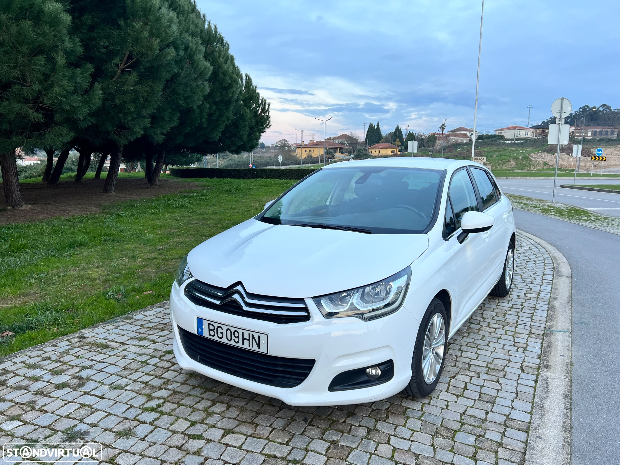 Citroën C4 BlueHDi 100 Stop&Start 86g Selection - 2