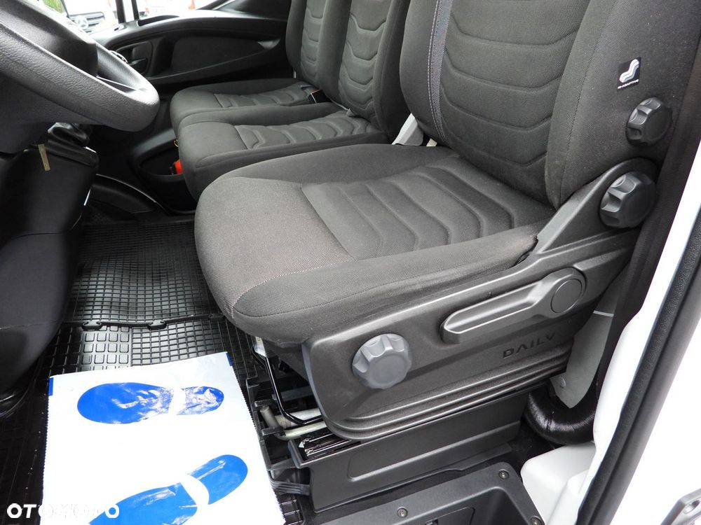 Iveco DAILY 35S18 PLANDEKA WINDA 8 PALET WEBASTO TEMPOMAT LEDY ASO KLIMATYZACJA  180KM - 29