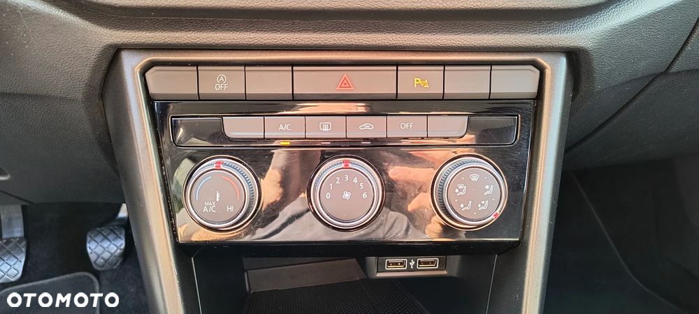 Volkswagen T-Roc 1.0 TSI Style - 20