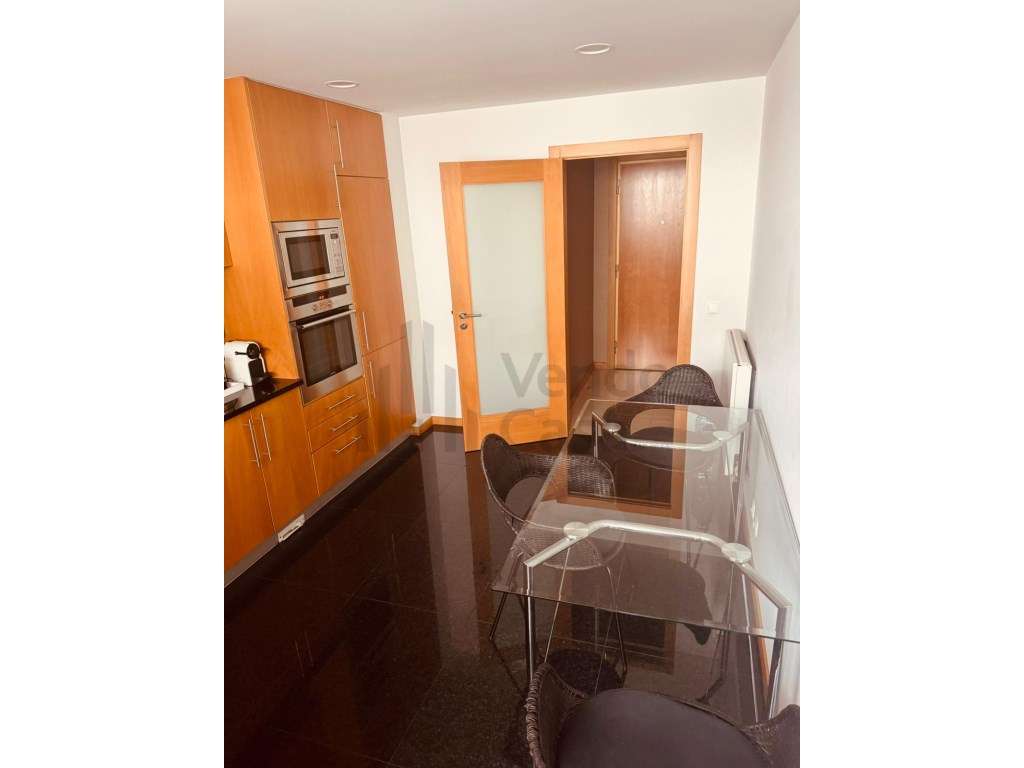 Vende-se T2 - Nogueiró - Braga - Grande imagem: 4/18