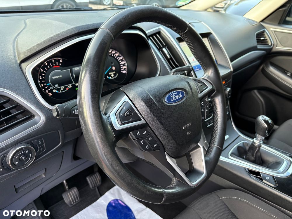 Ford S-Max 2.0 TDCi Titanium - 17