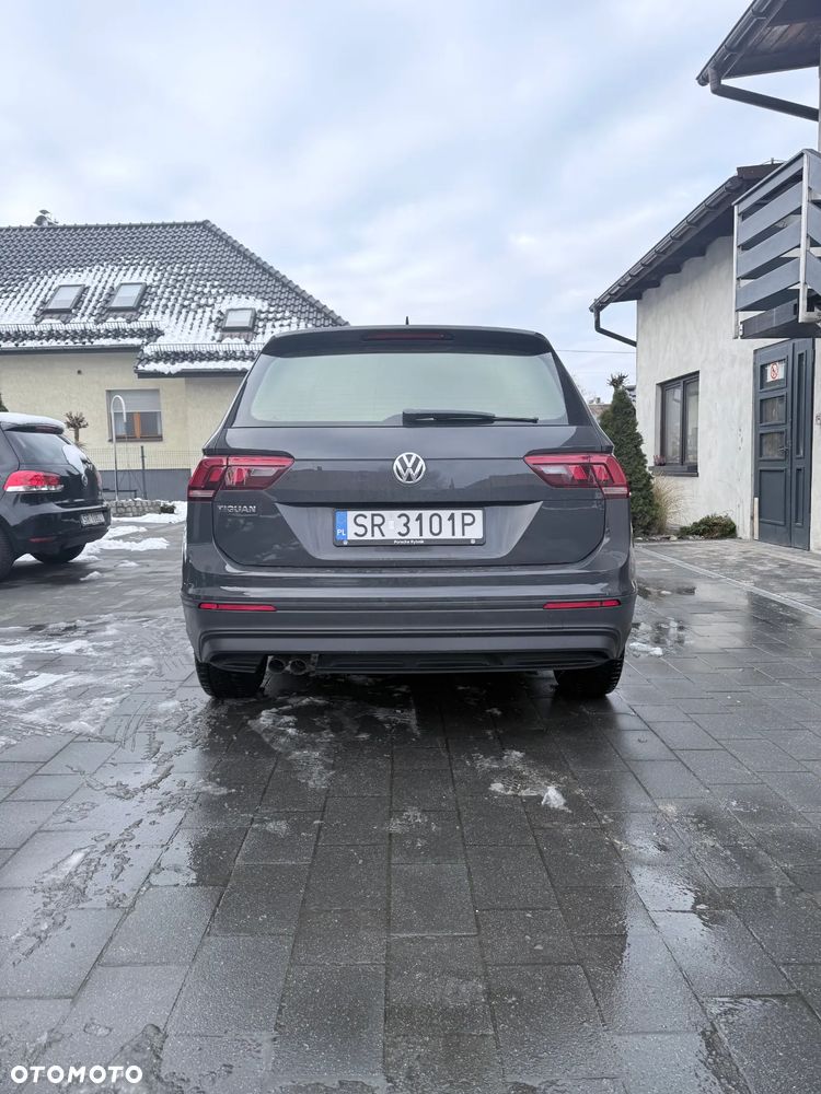Volkswagen Tiguan - 5