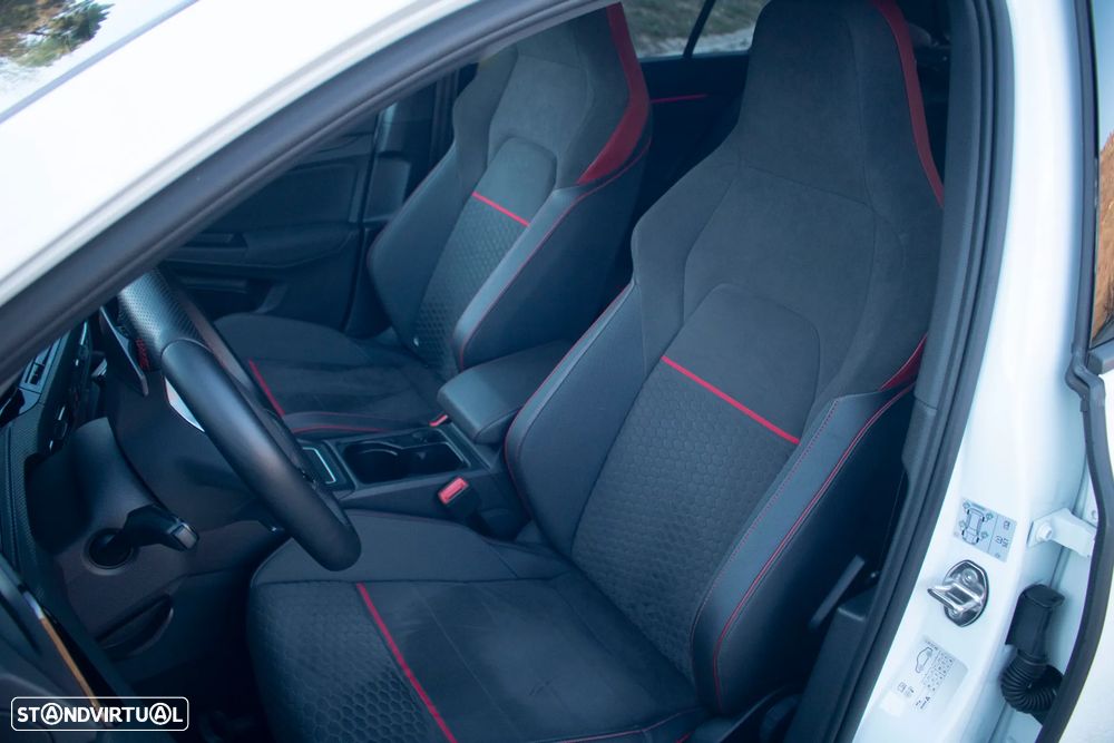 VW Golf 2.0 TSI OPF DSG GTI Clubsport - 22