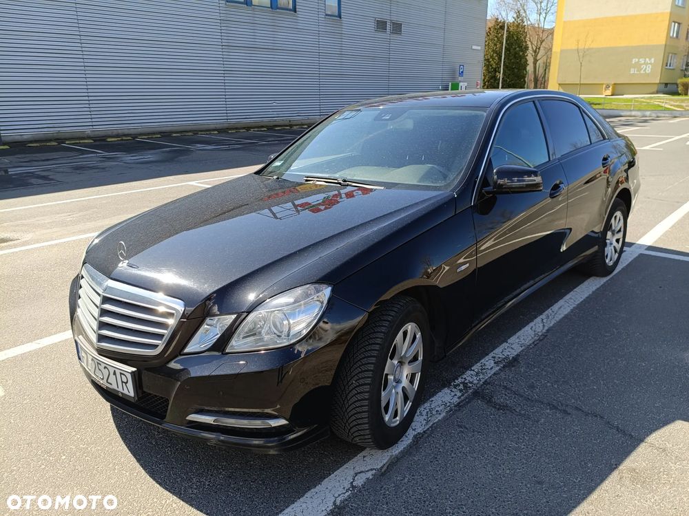 Mercedes-Benz Klasa E 200 CGI BlueEFFICIENCY - 1