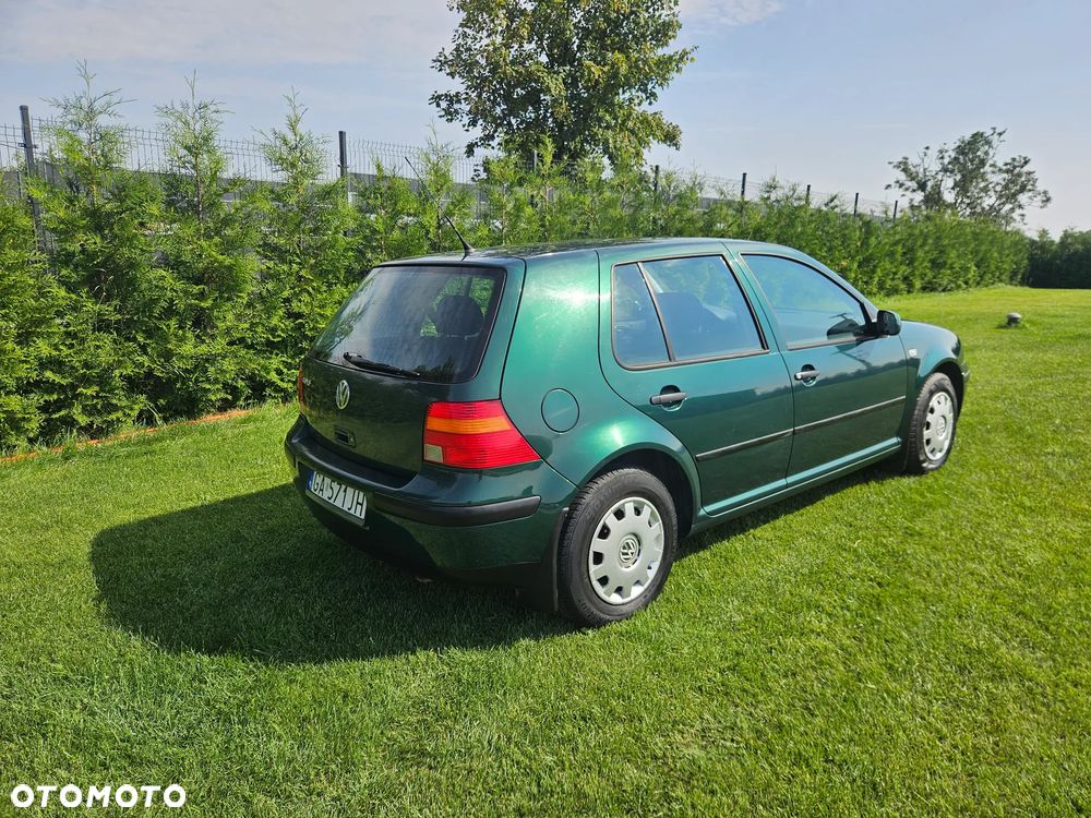 Volkswagen Golf 1.4 Basis - 6