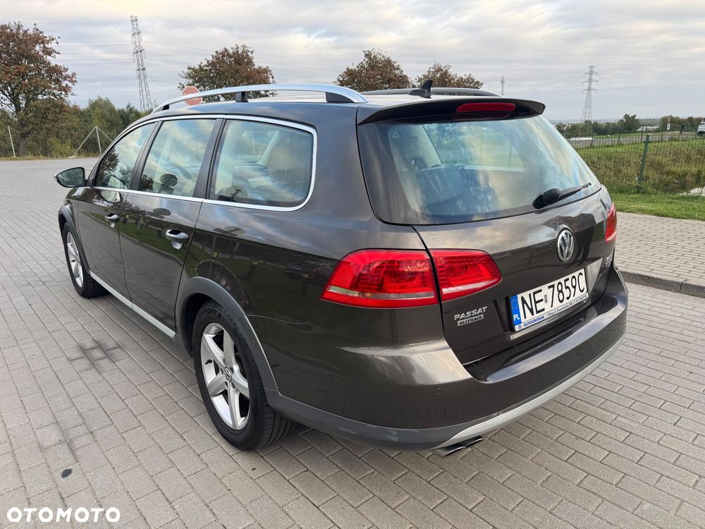 Volkswagen Passat Alltrack - 4