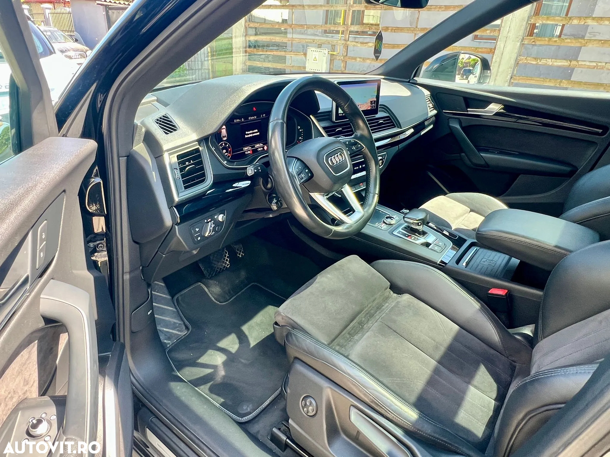 Audi Q5 2.0 40 TDI quattro S tronic Design - 11