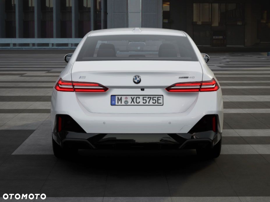 BMW i5 83.9kWh eDrive40 - 6
