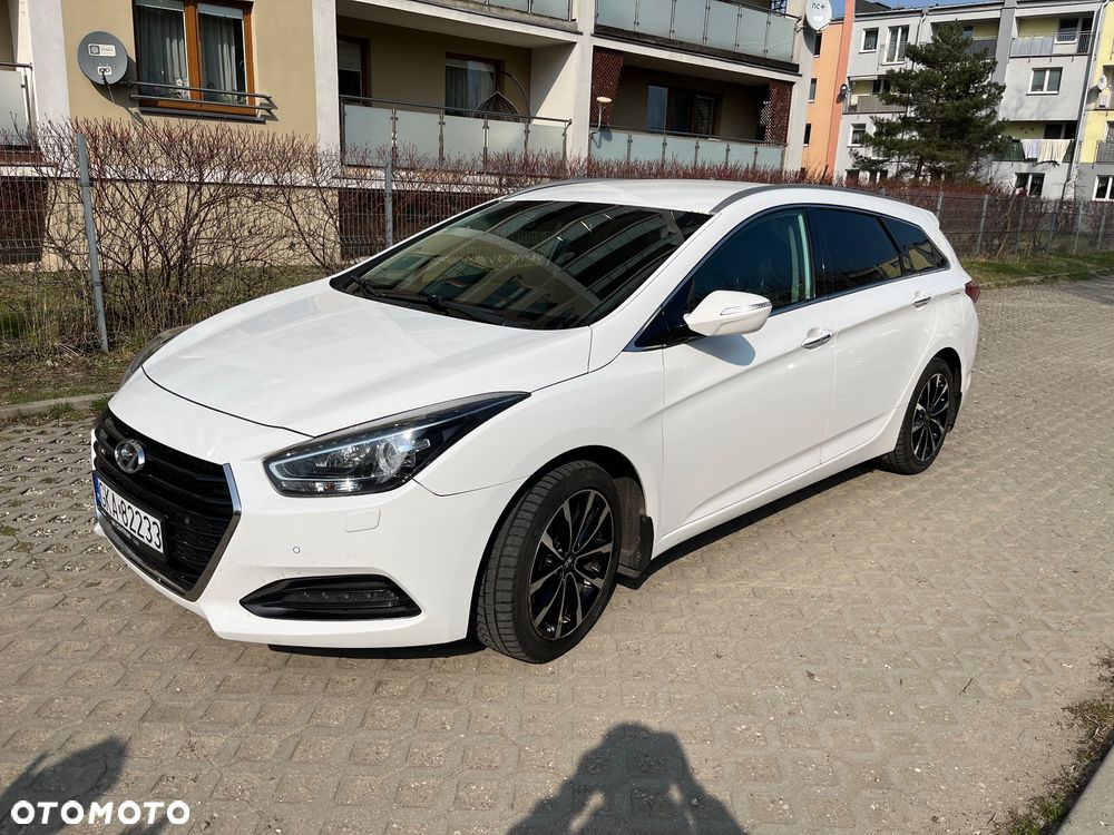 Hyundai i40 1.7 CRDi Comfort - 1