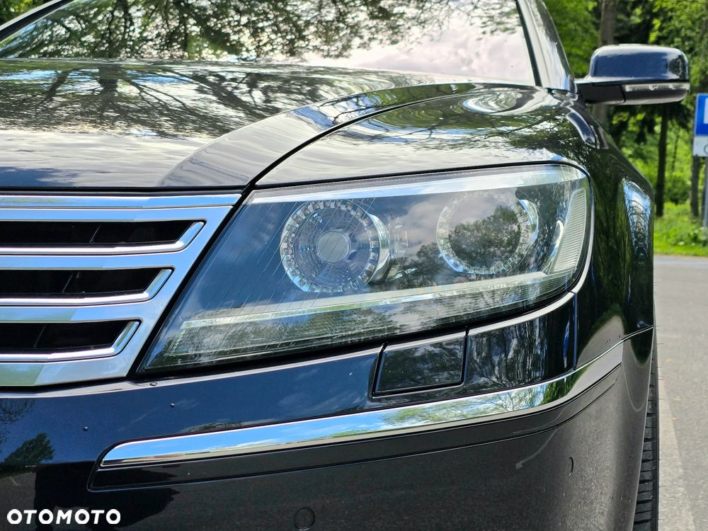 Volkswagen Phaeton 4.2 V8 4MOTION Automatik (5 Sitzer) - 13