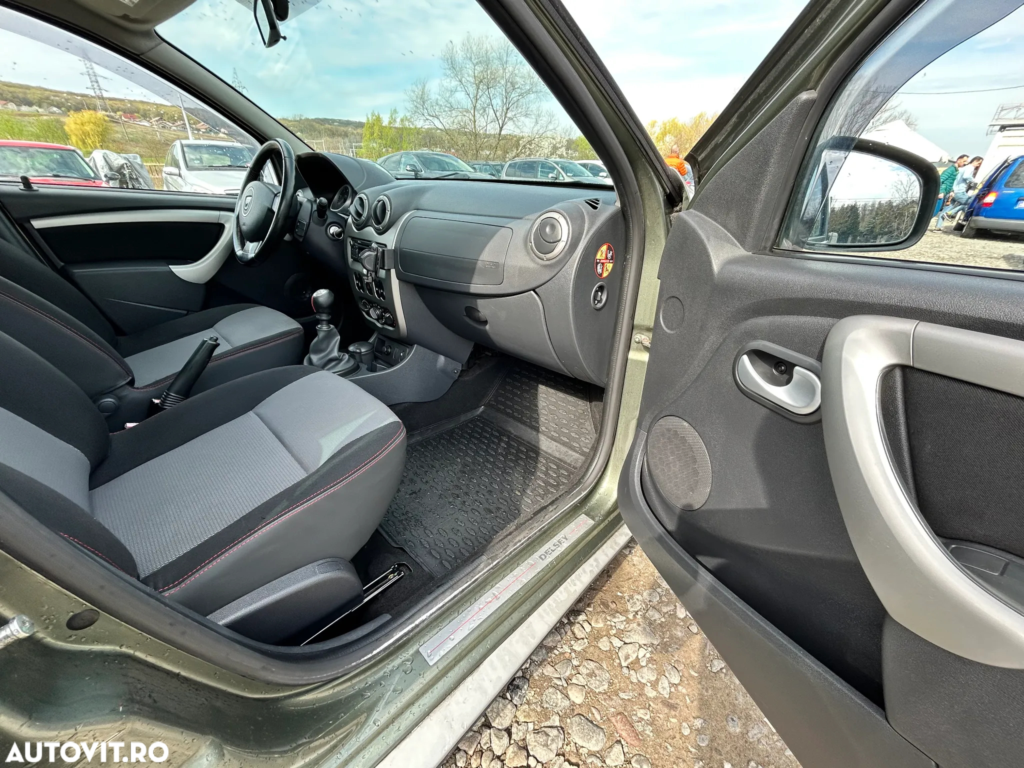 Dacia Duster 1.5 dCi 4x2 Ambiance - 20
