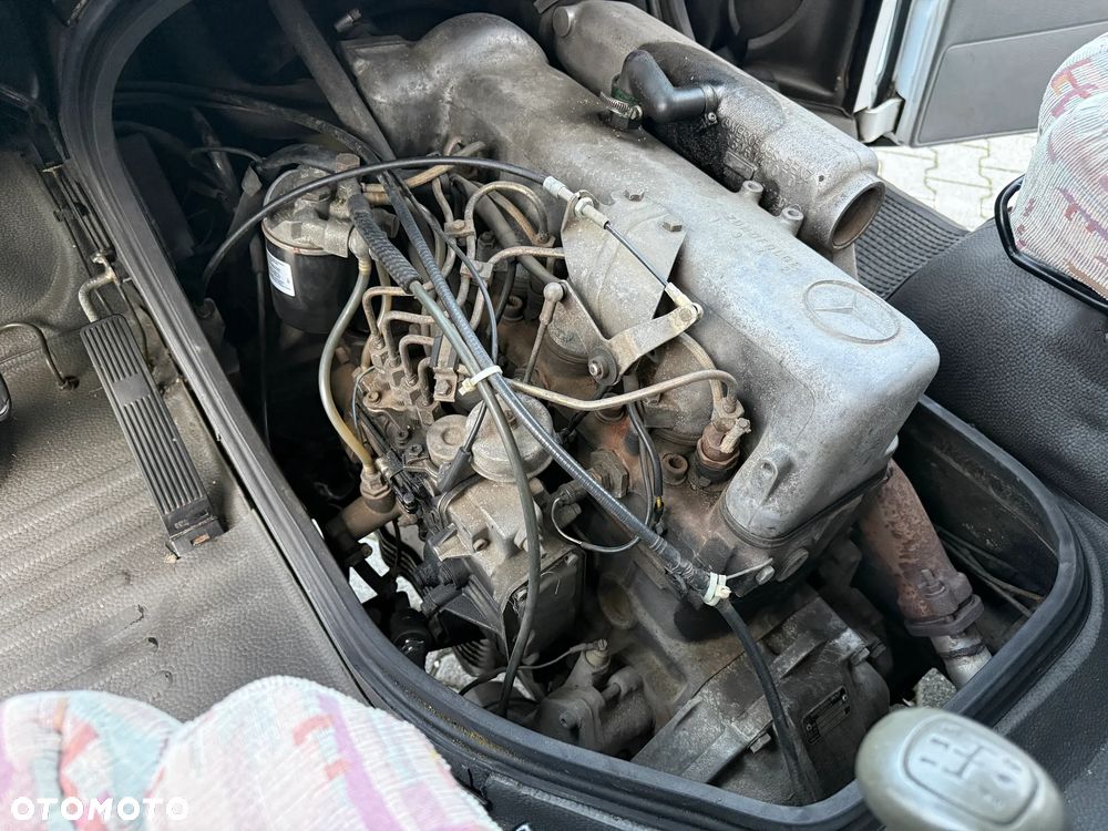 Mercedes-Benz MB100 LaStrada - 36