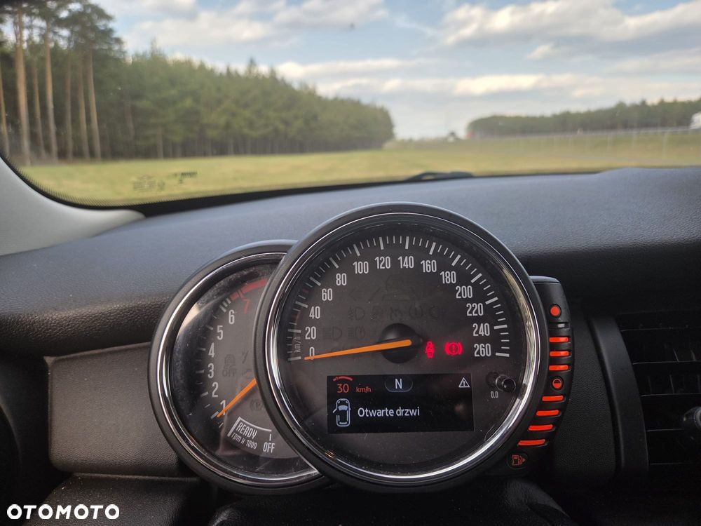 MINI ONE Standard - 10