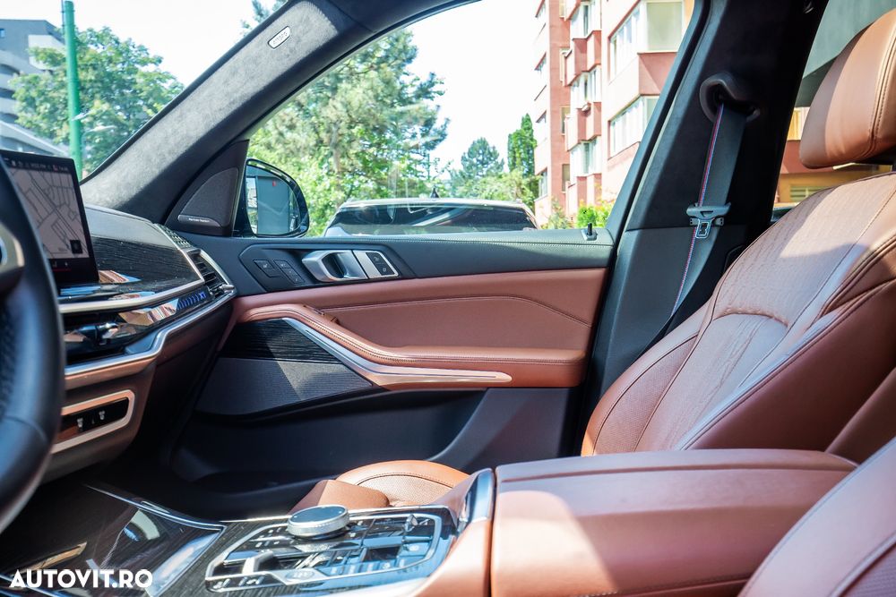 BMW X7 xDrive40i - 15