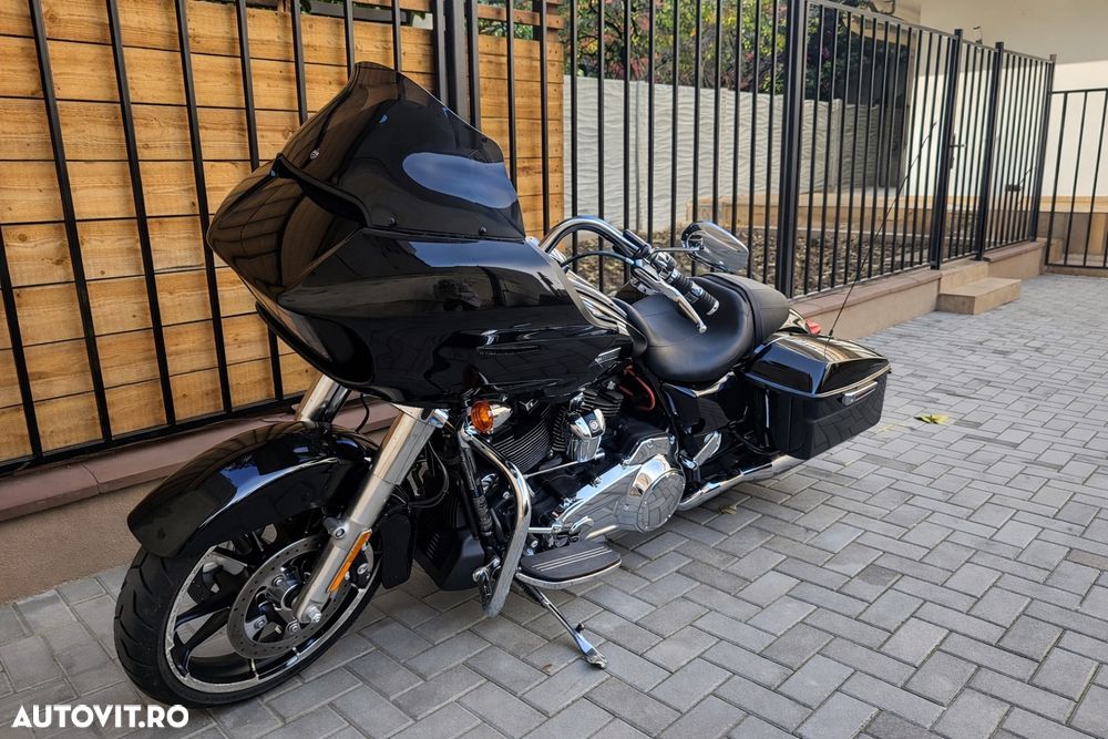 Harley-Davidson CVO Road Glide Limited - 1