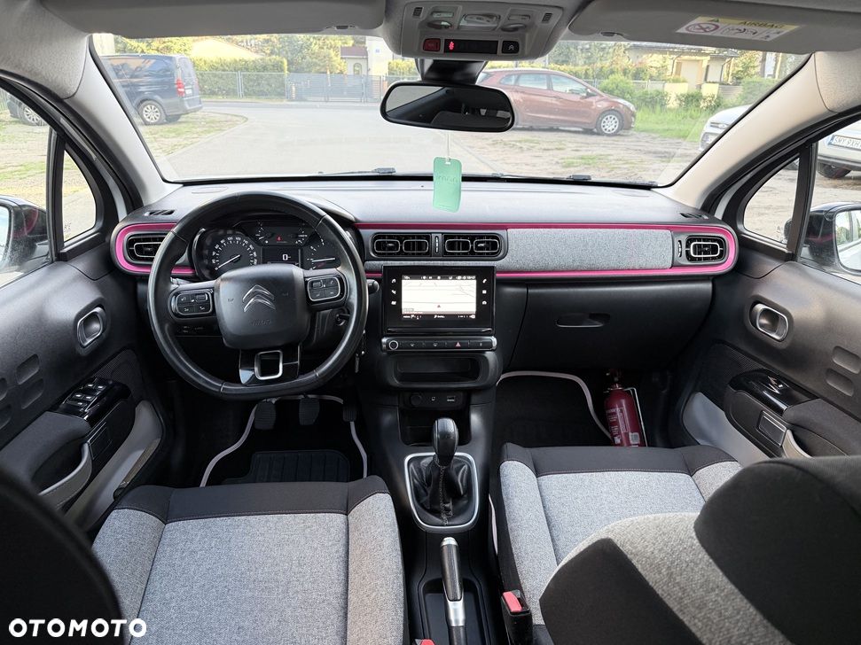 Citroën C3 1.2 PureTech Shine - 3