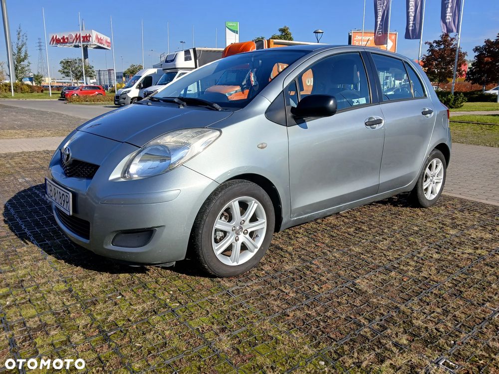 Toyota Yaris 1.33 Sol - 3
