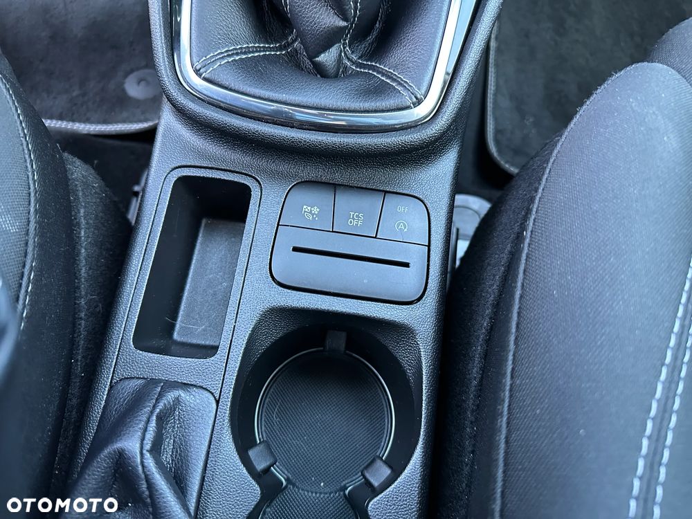 Ford Fiesta - 17