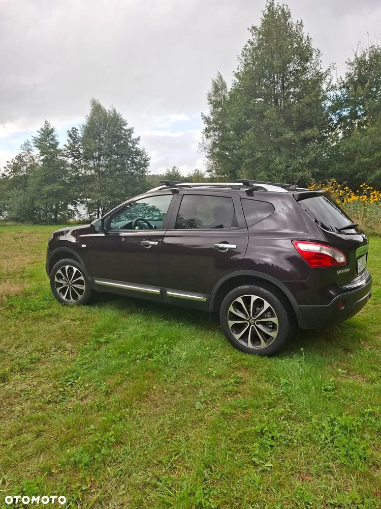 Nissan Qashqai 2.0 Tekna Premium - 2