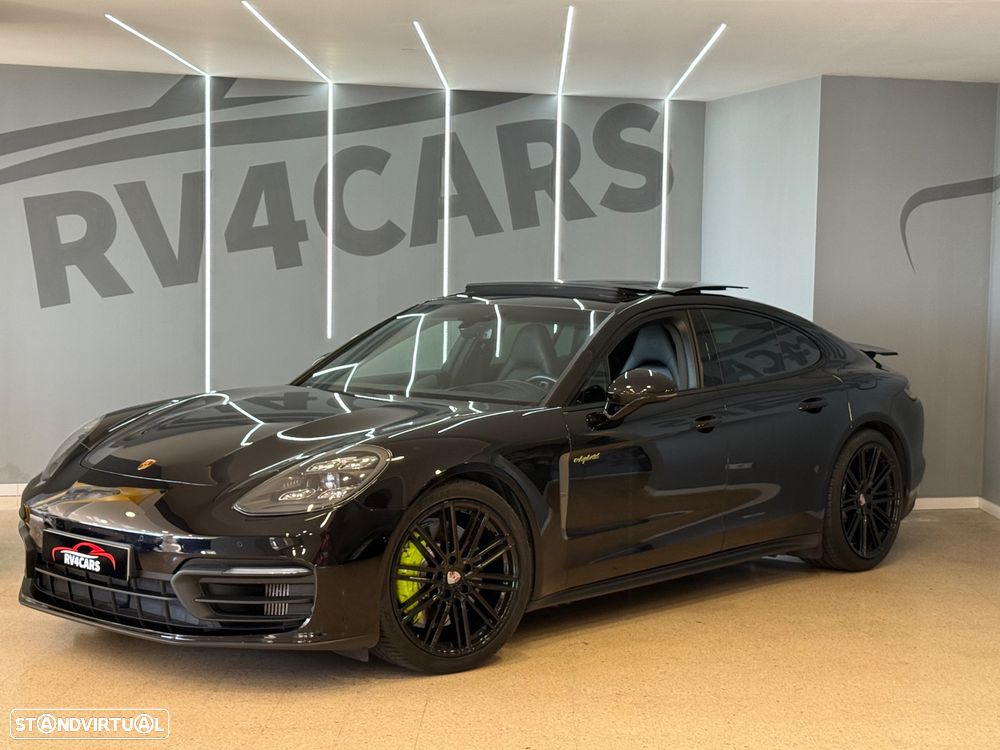 Porsche Panamera 4 E-Hybrid Platinum Edition com PDLS - 29
