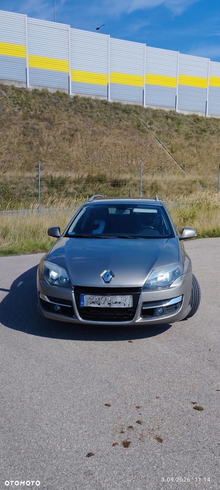Renault Laguna 2012 photo 5