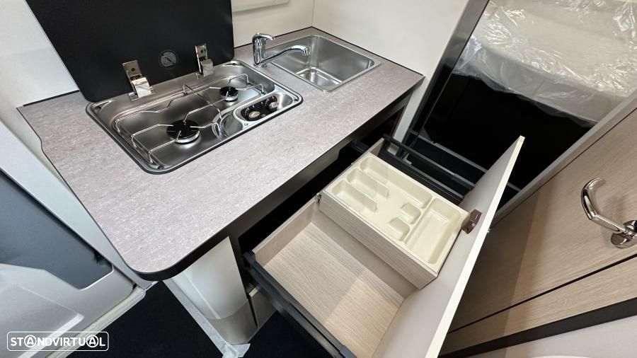 Autostar Performance P690LC cama central (NOVA) - 23