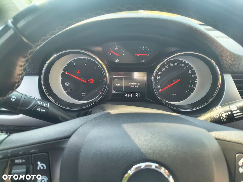 Opel Astra 1.5 CDTI Edition S&S - 12