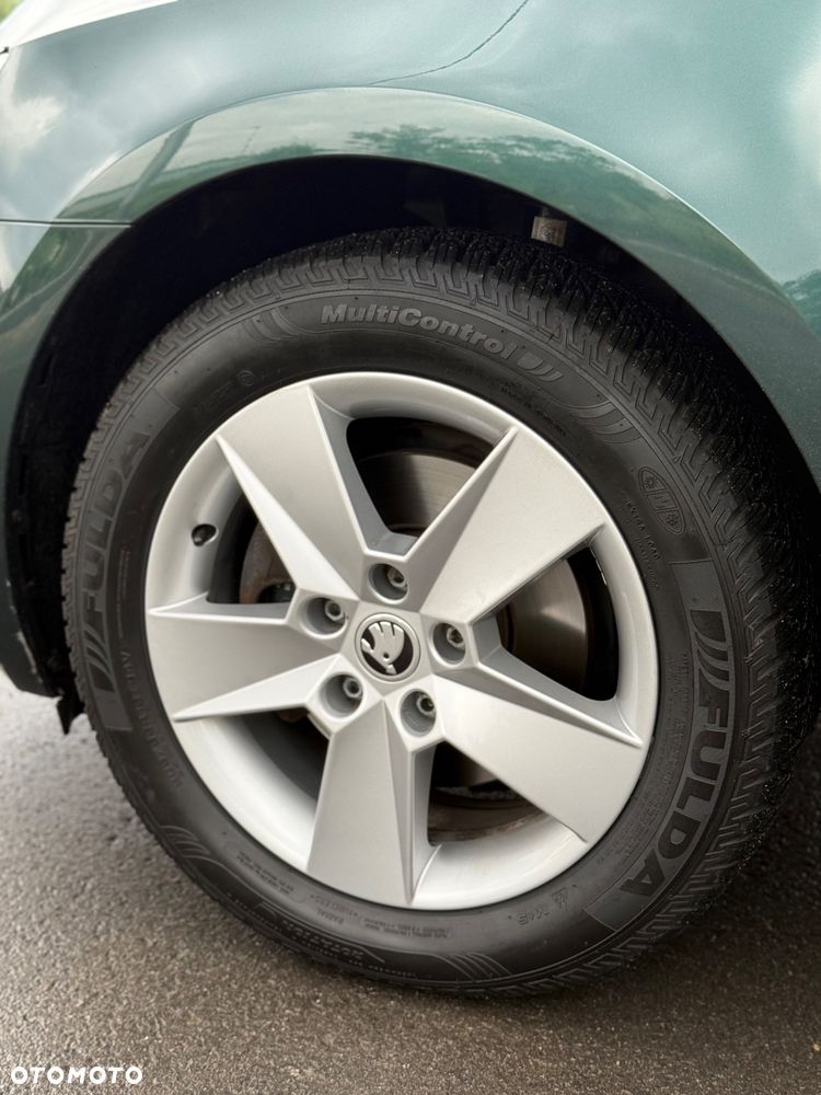 Skoda Octavia 2.0 TDI (Green tec) DSG Style - 11