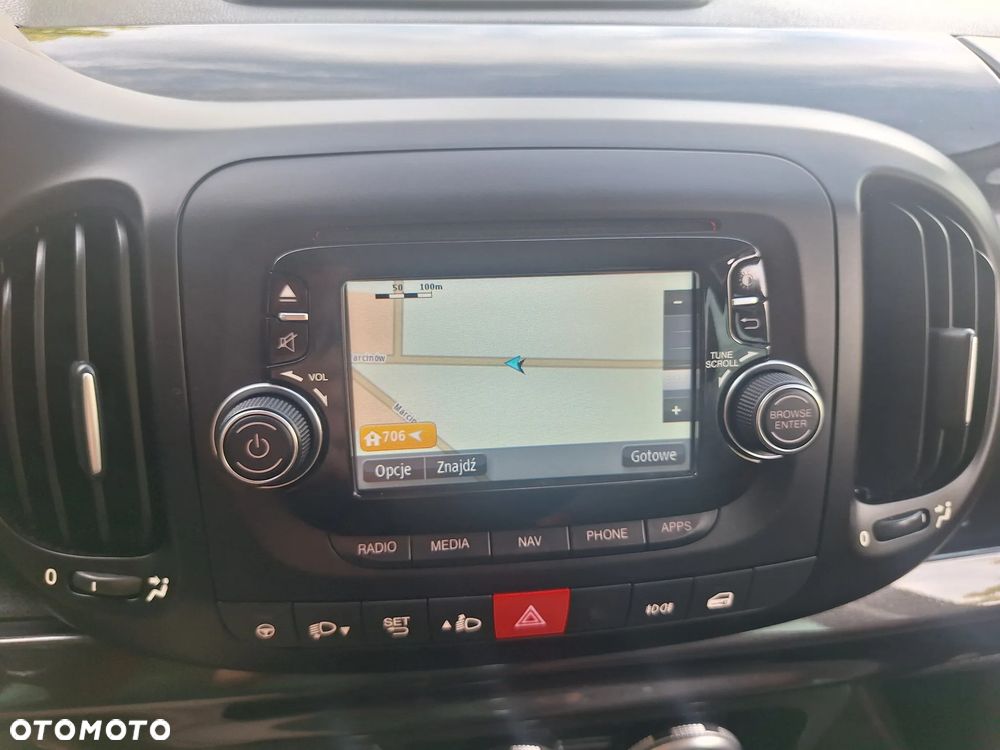 Fiat 500L 1.4 T-Jet 16V Urban Edition - 11