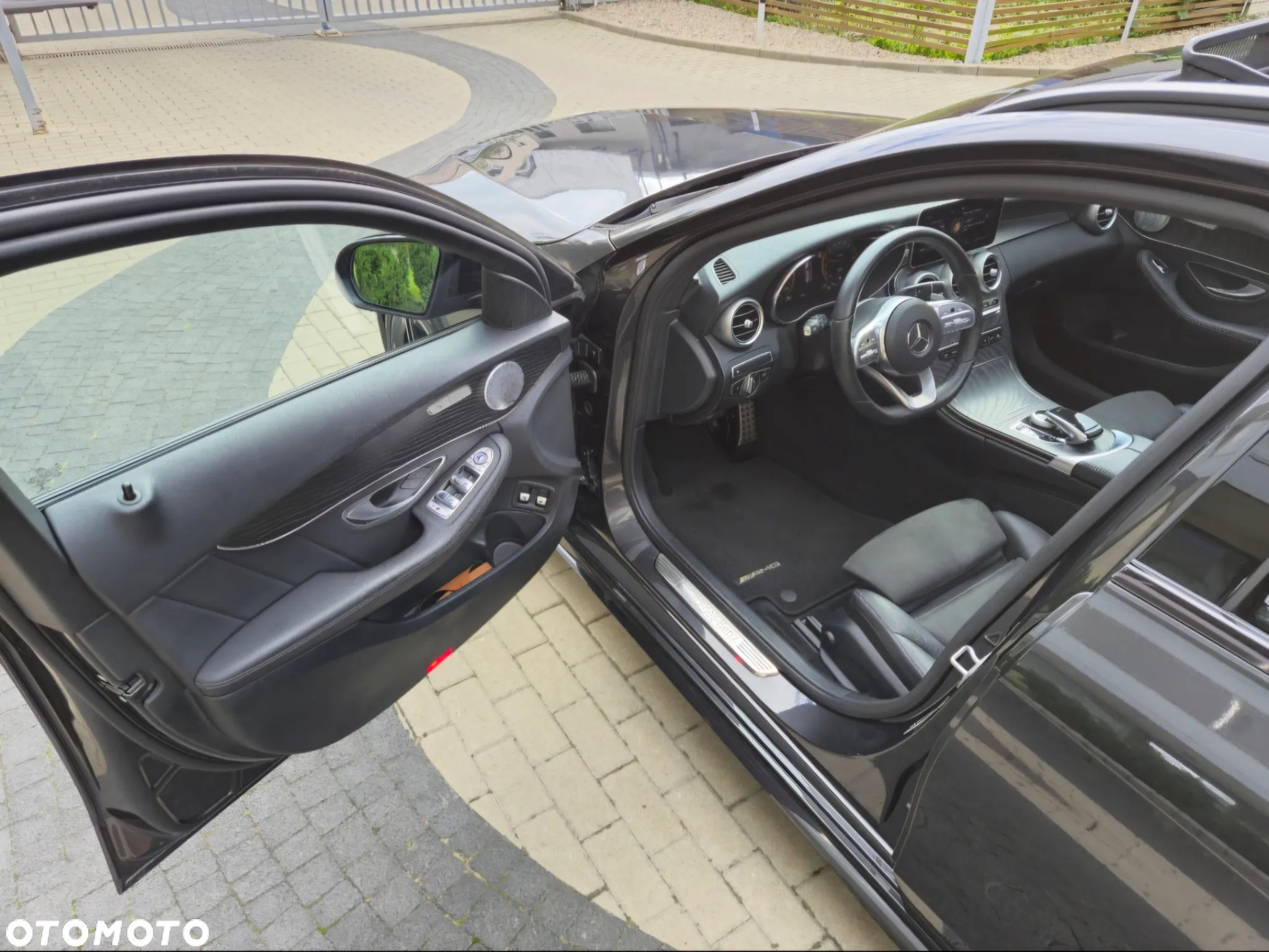 Mercedes-Benz Klasa C 300 e T 9G-TRONIC AMG Line - 9