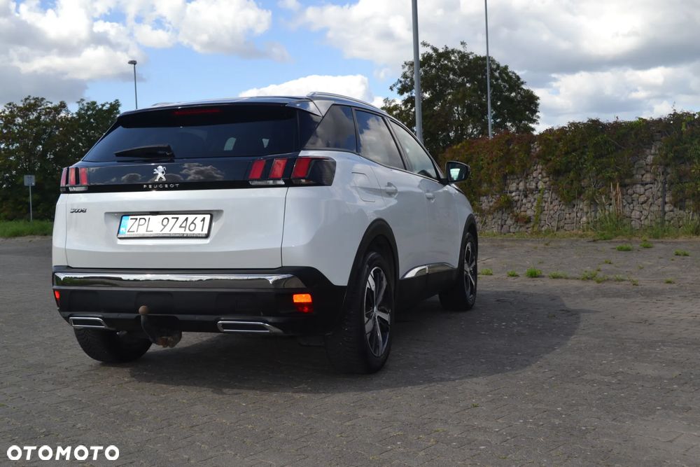 Peugeot 3008 1.2 PureTech GPF Allure S&S EAT8 - 8