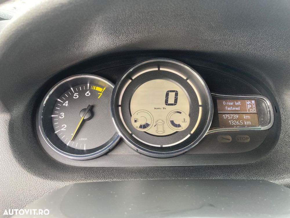 Renault Megane - 18
