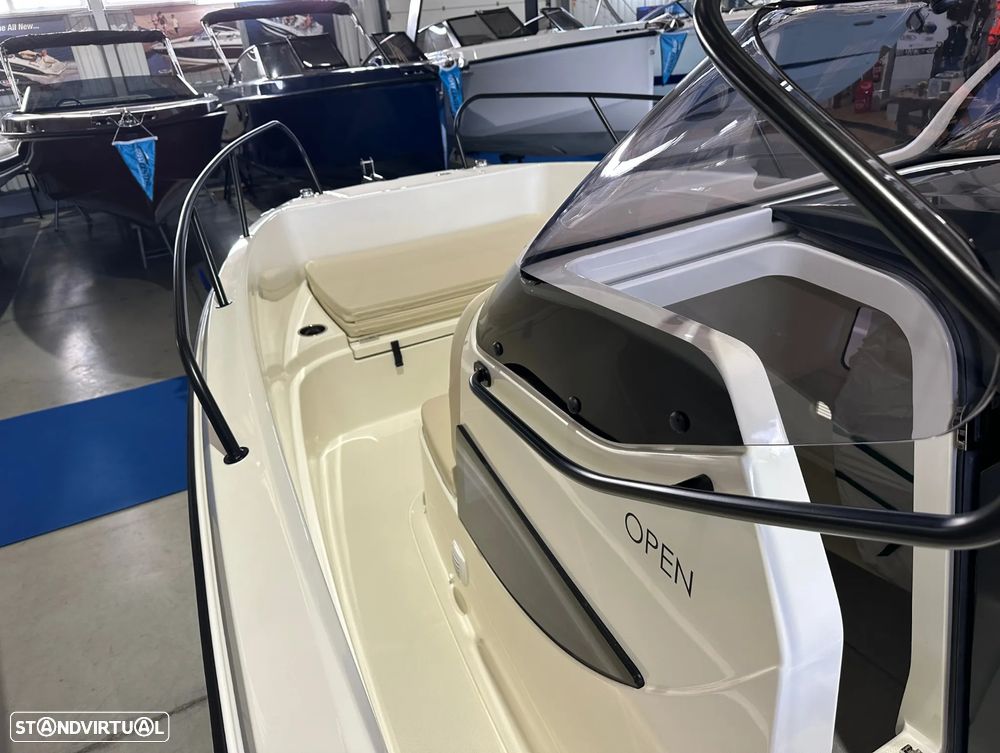 Quicksilver Activ 705 Open - 20