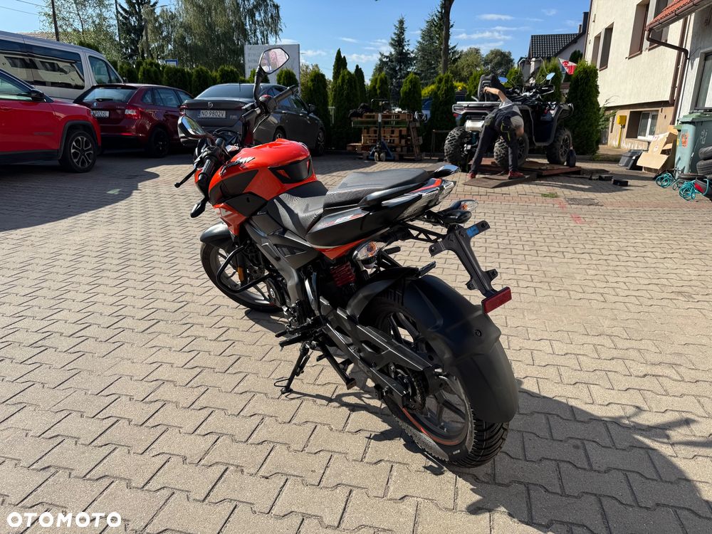 Bajaj Pulsar - 8