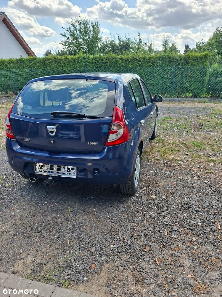 Dacia Sandero - 5