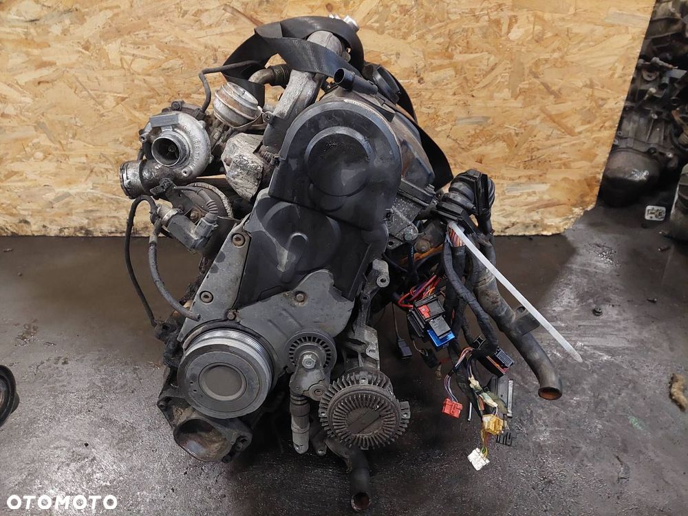 SILNIK DIESEL + POMPOWTRYSKI TURBO AUDI A4 B6 1.9 TDI AWX 038130073Q - 3
