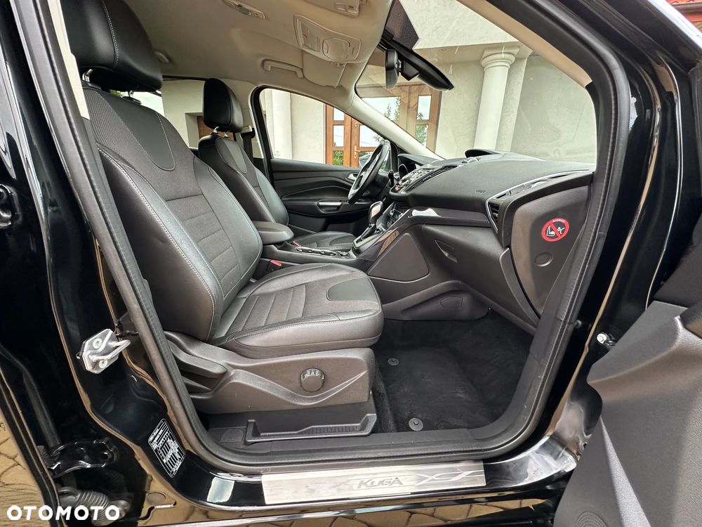 Ford Kuga - 22