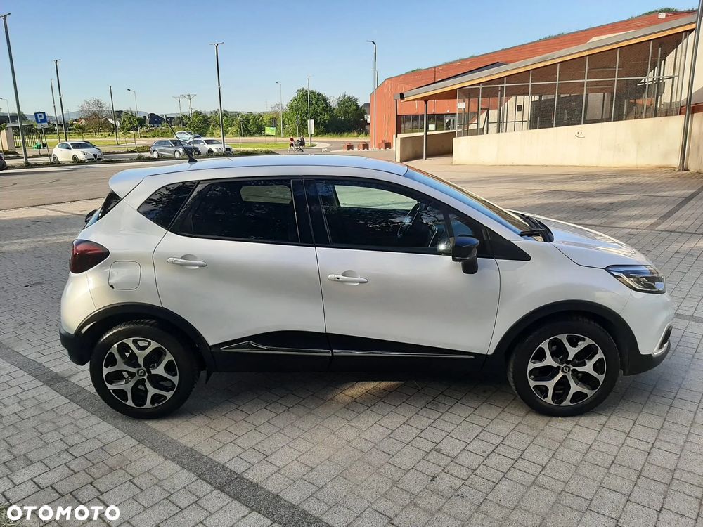 Renault Captur ENERGY TCe 120 Experience - 6