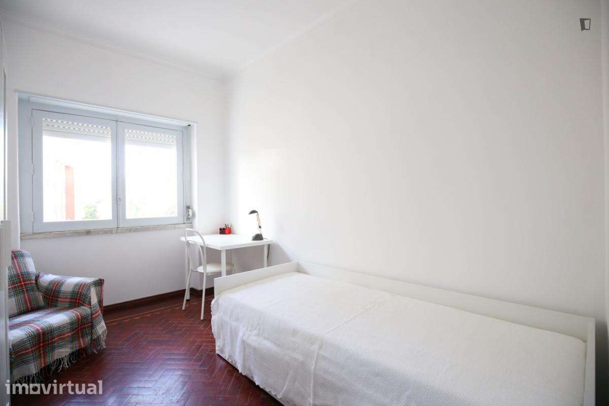 Quarto - localizado em Paço de Arcos Lisbon - Grande imagem: 2/25