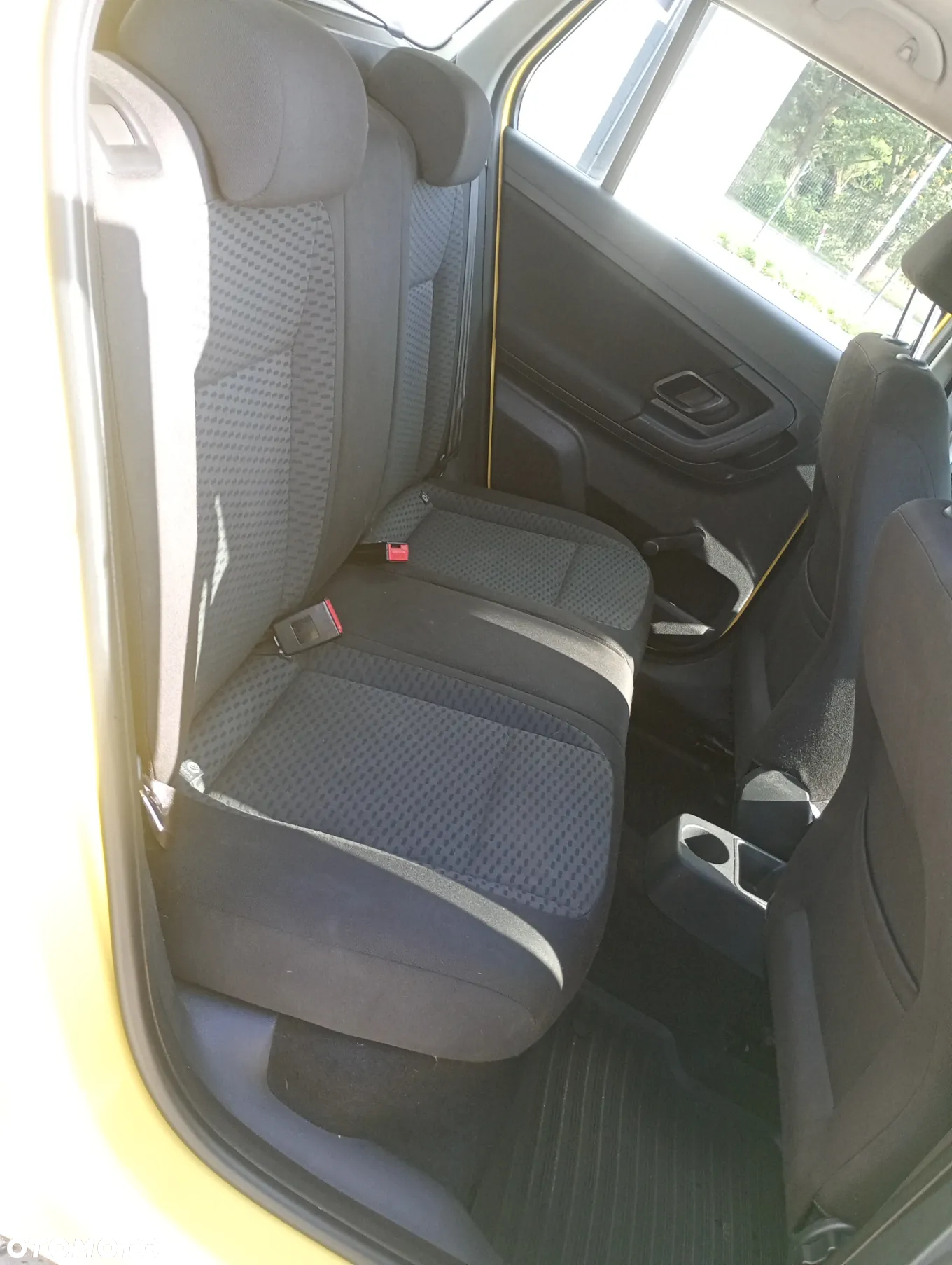 Skoda Fabia 1.6 TDI DPF Comfort - 22