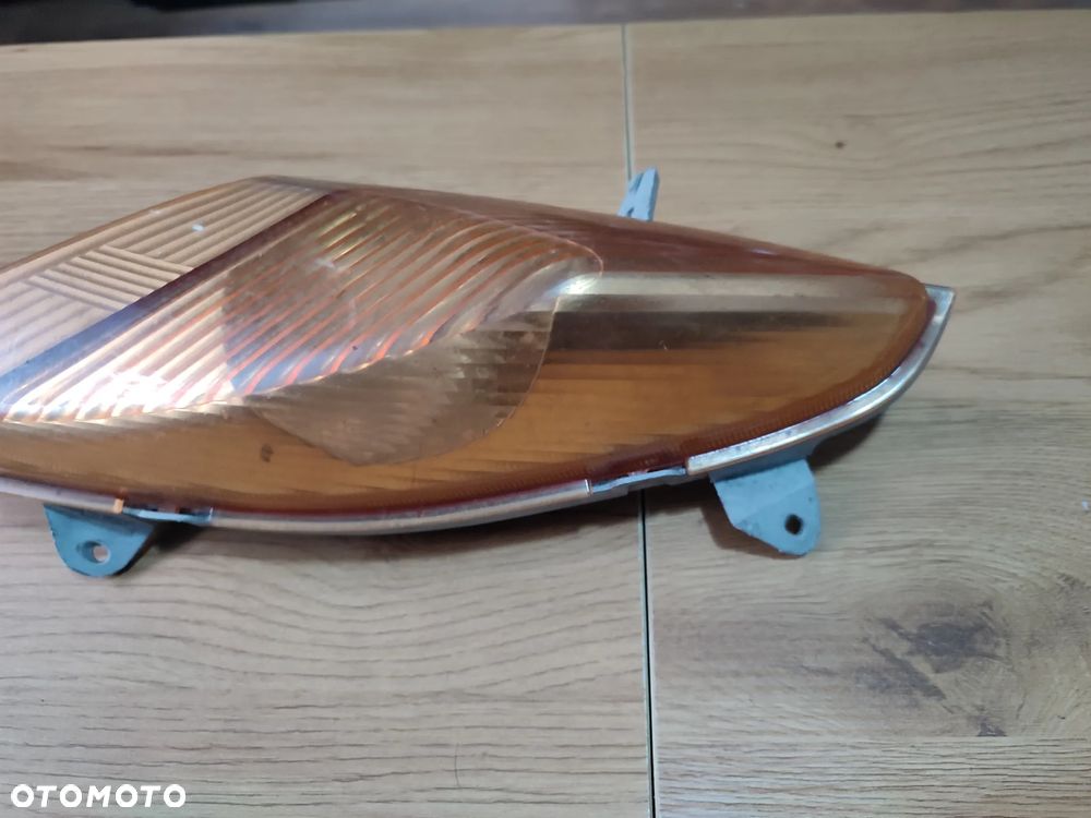 Kierunkowskaz lewy przód Suzuki Burgman 400 - 3