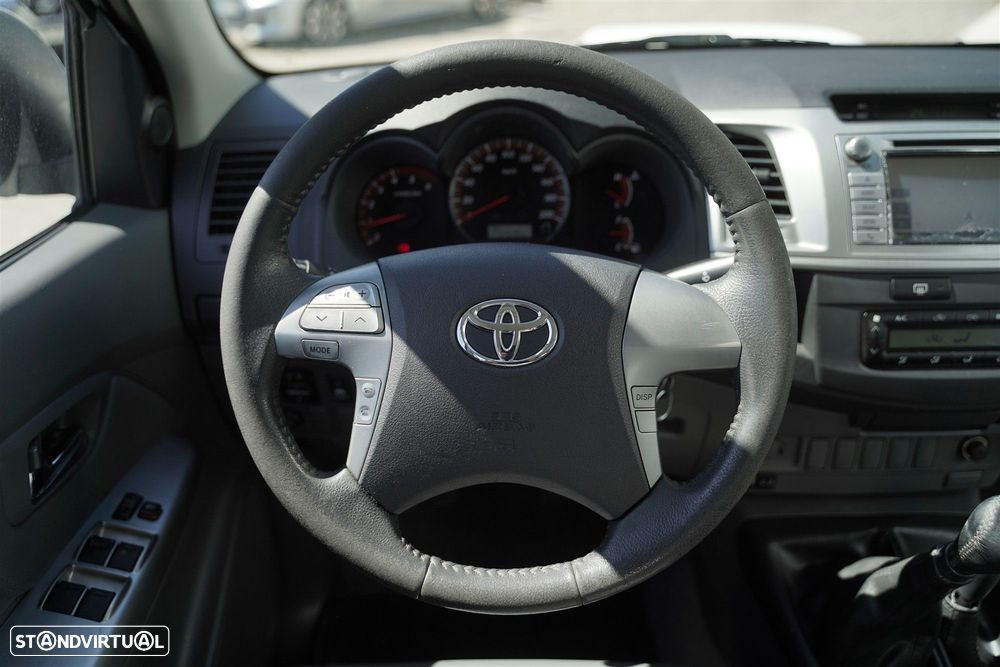 Toyota Hilux 3.0 D-4D 4WD CD Tracker - 18