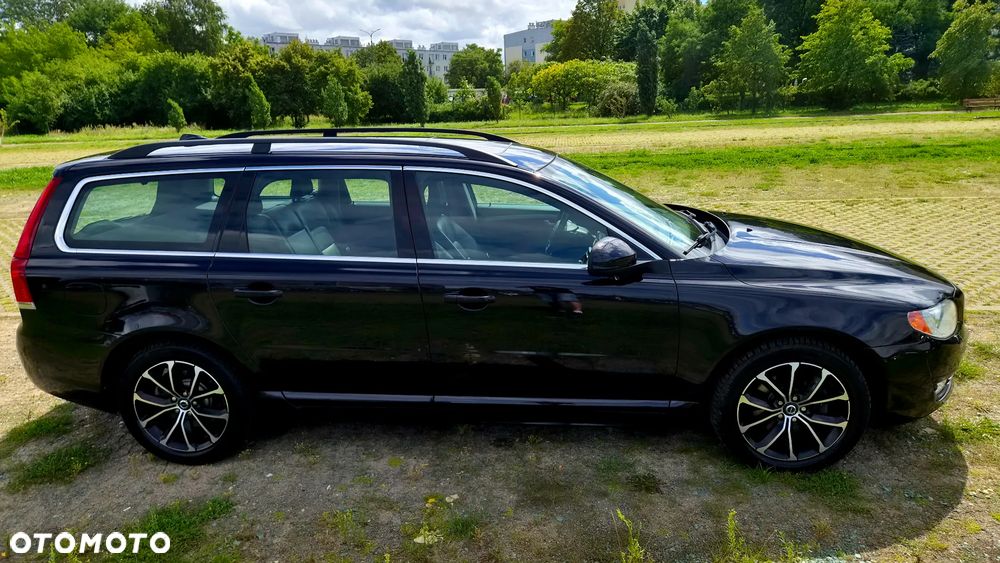 Volvo V70 D4 Geartronic Momentum - 26