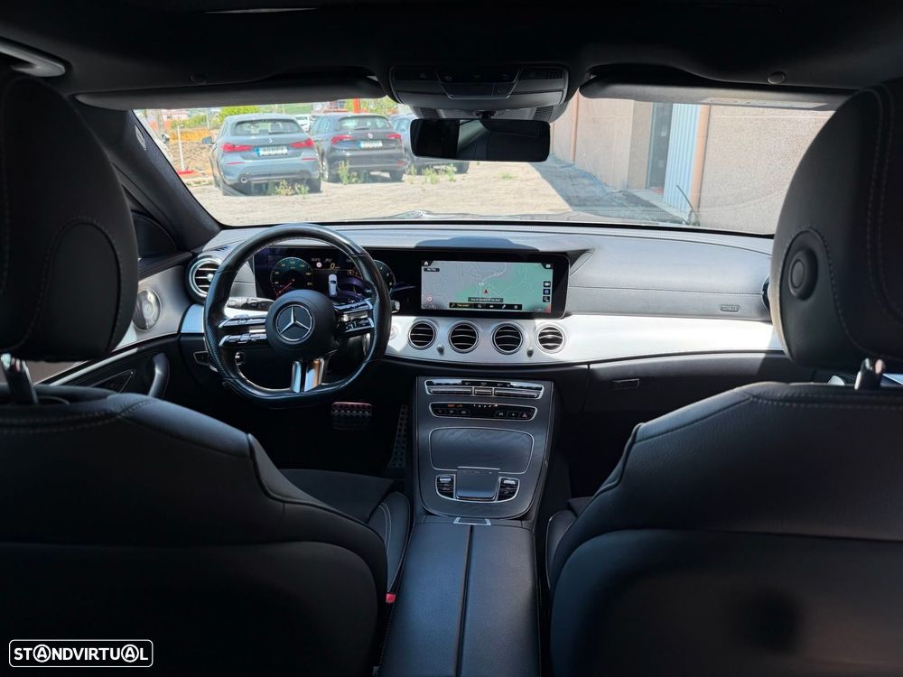 Mercedes-Benz E 300 - 5