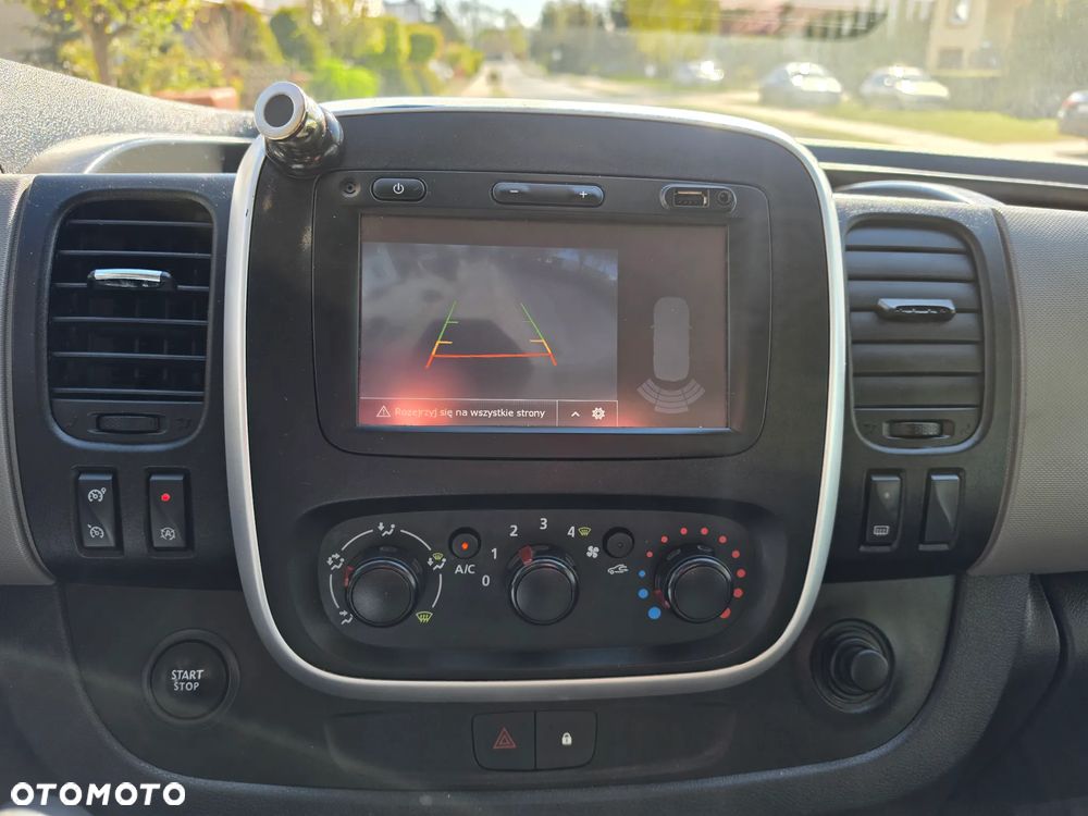 Renault Trafic - 14