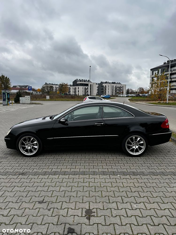 Mercedes-Benz CLK Coupe 280 7G-TRONIC Avantgarde - 3