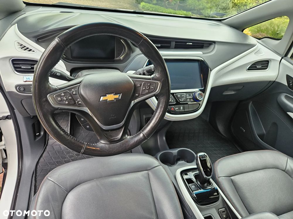 Chevrolet Bolt - 6